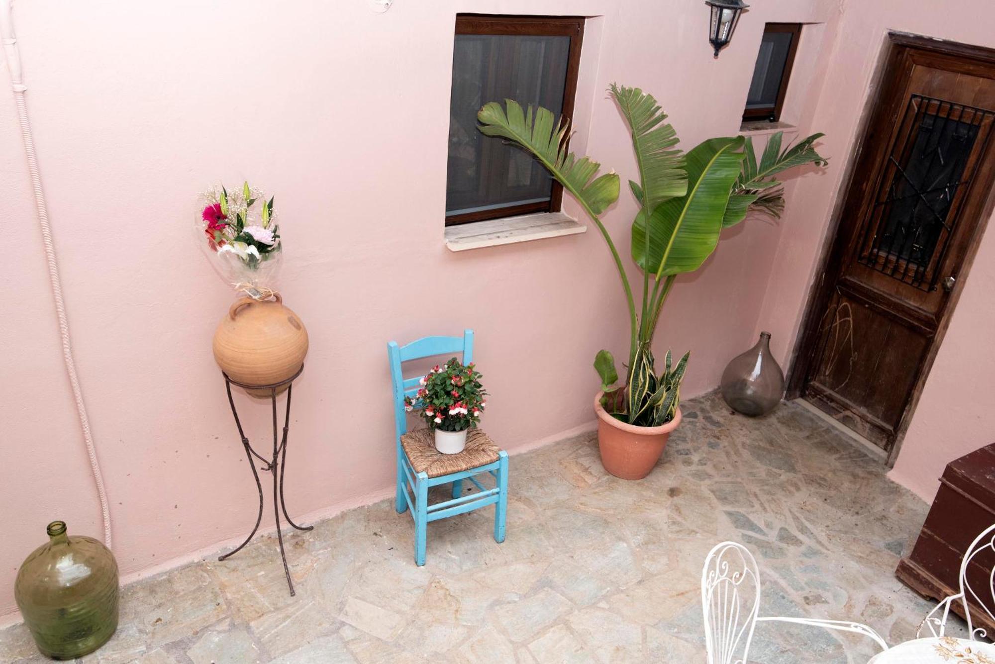 Arionos Rooms - Old Town Rhodes City エクステリア 写真