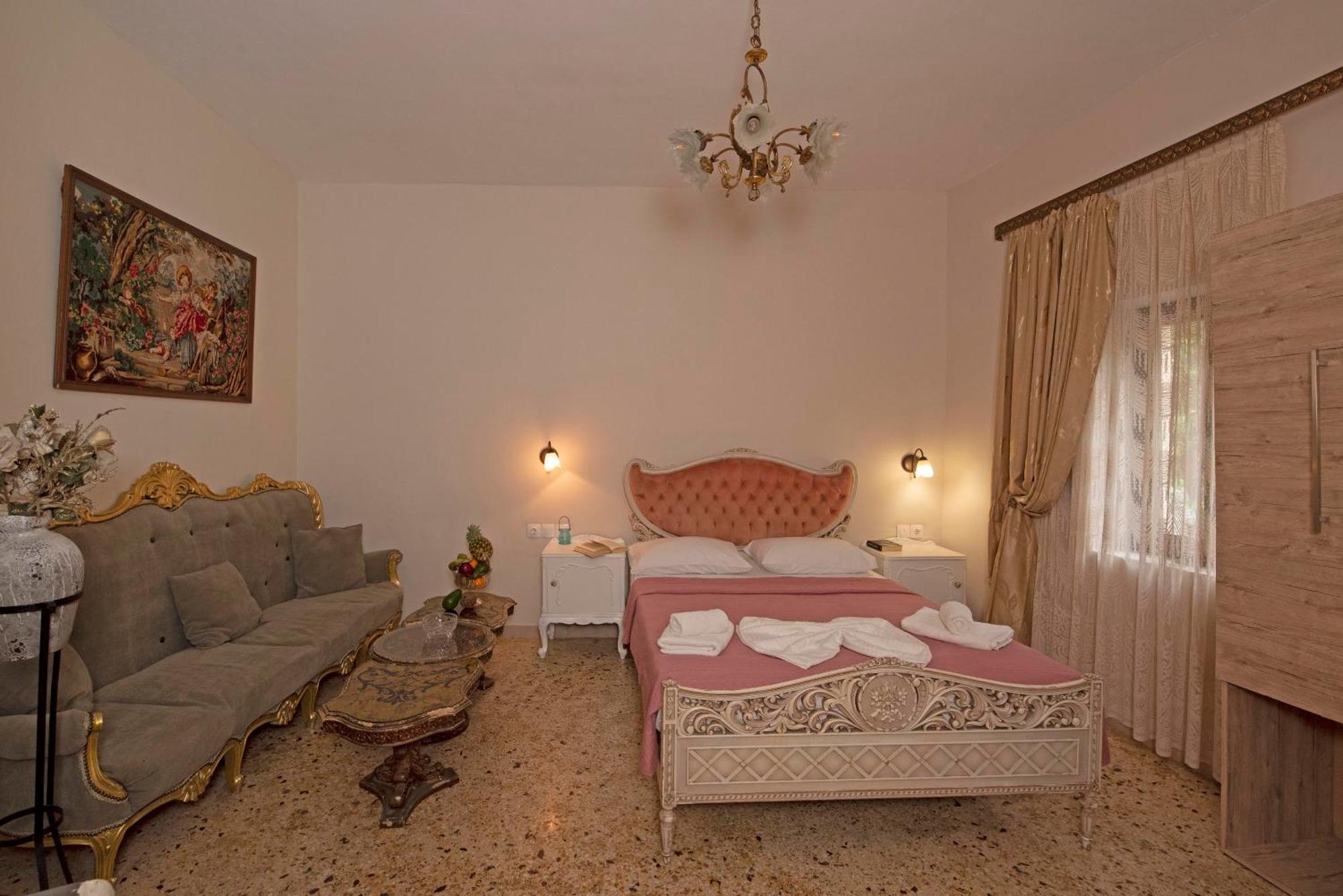 Arionos Rooms - Old Town Rhodes City エクステリア 写真
